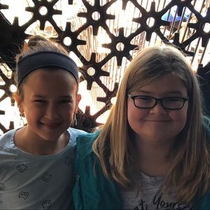 Meet your Posher, Stephanie